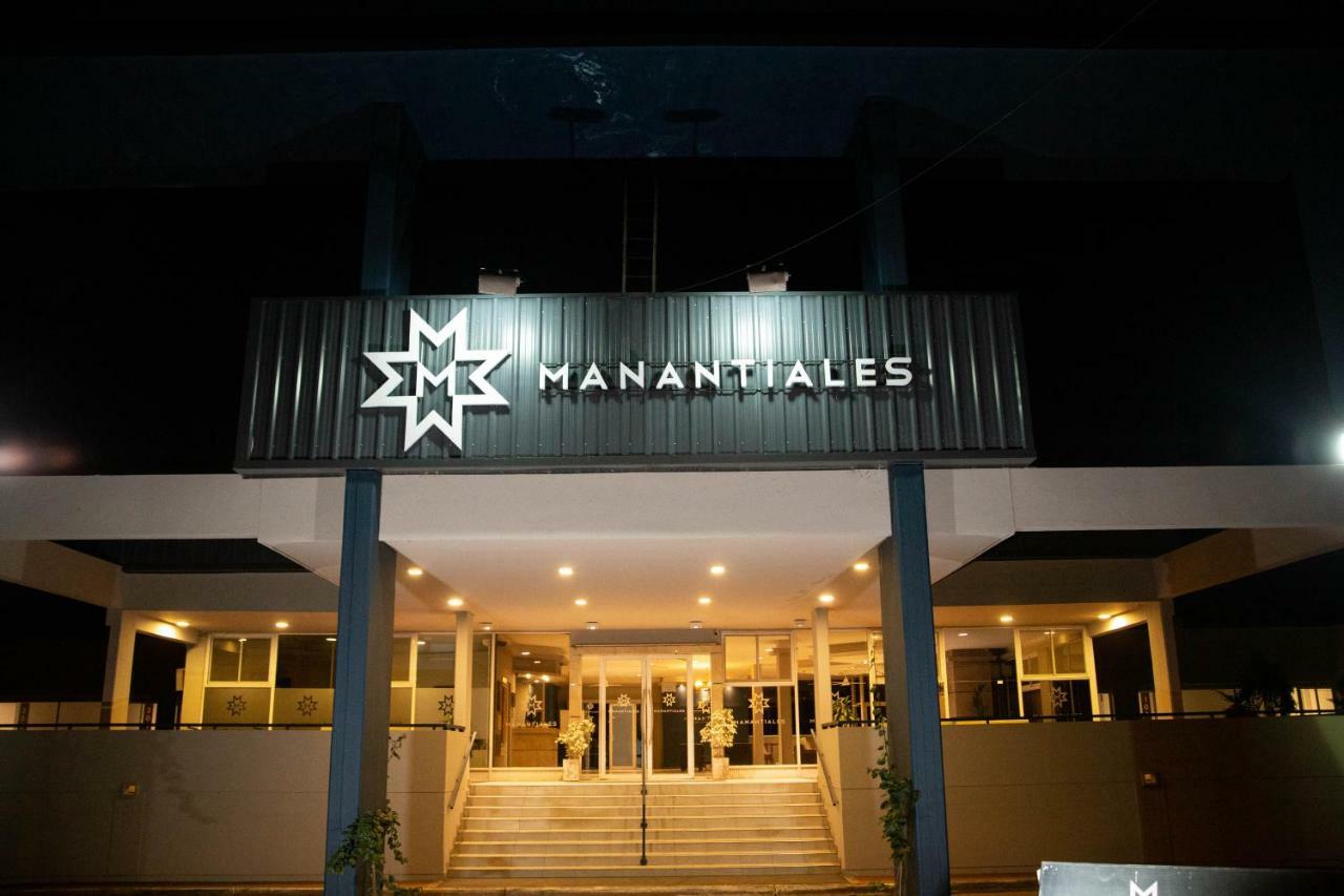 Manantiales Hotel De Turismo Monte Caseros Exterior photo